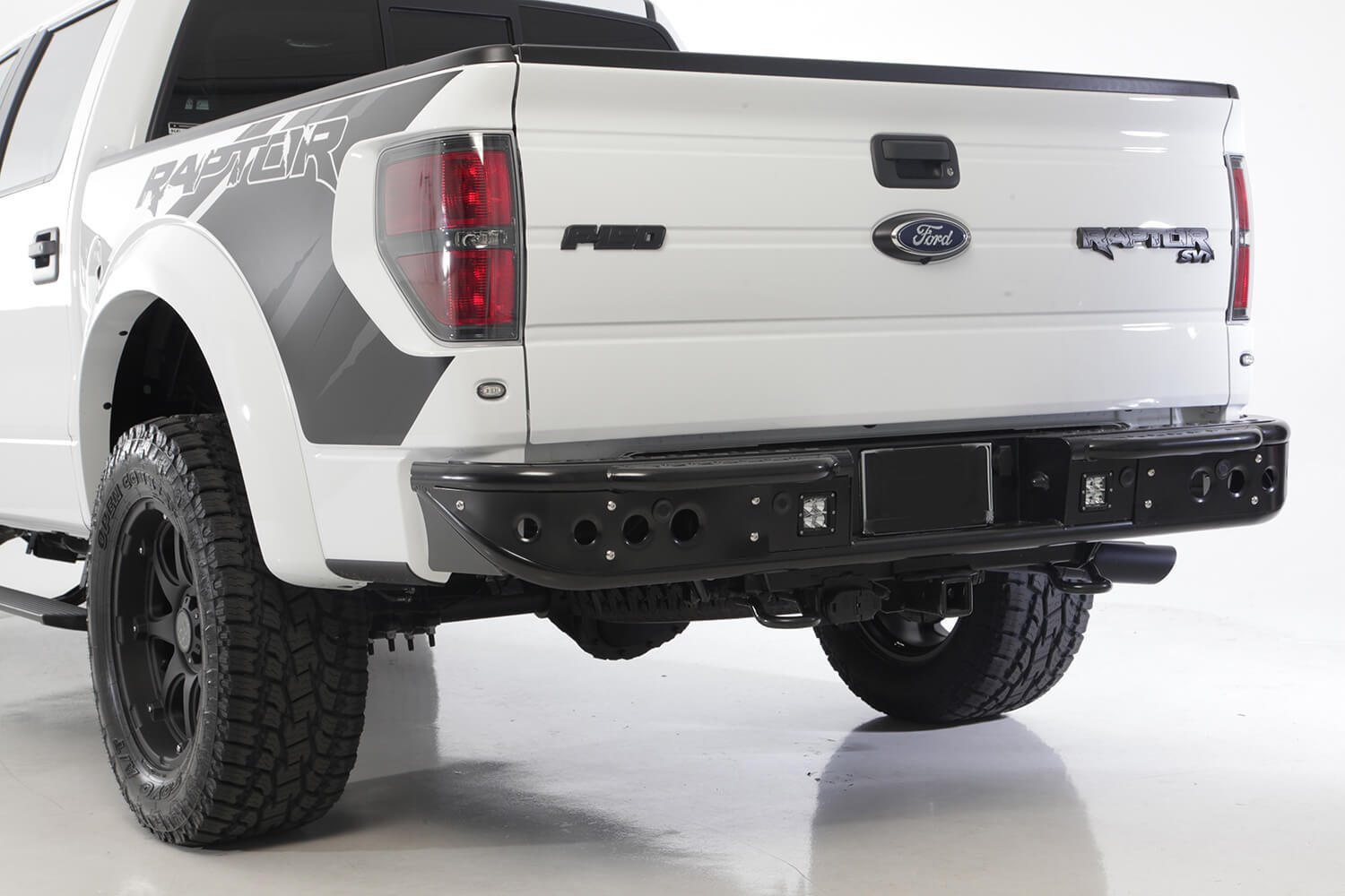 10-14 Ford Raptor / 09-14 Ford F-150 / 11-14 Ford Ecoboost F-150 Venom Rear Bumper with Dually light