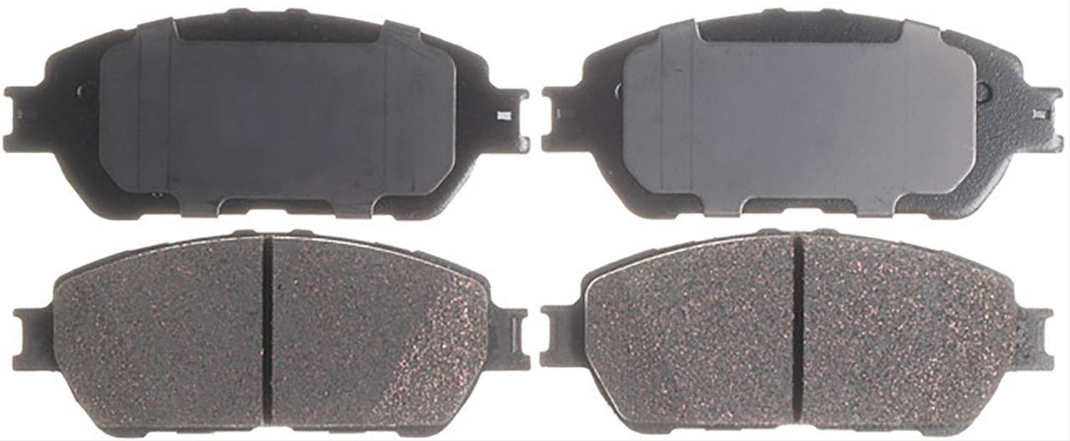 Front Disc Brake Pad Set 2004-06 Lexus