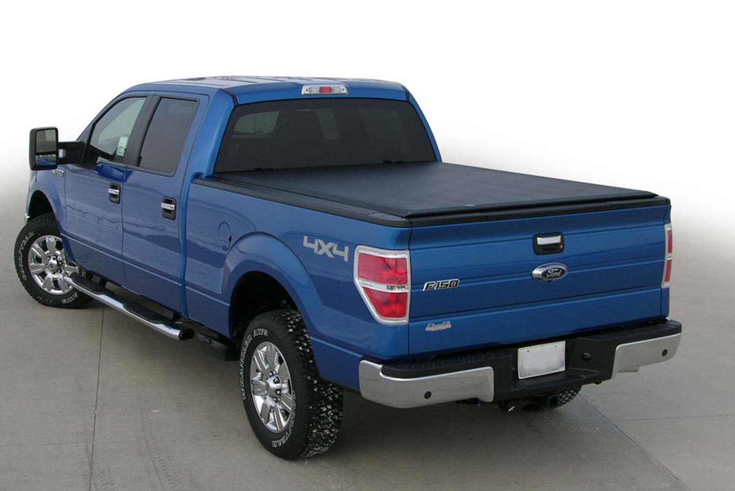 LORADO Roll-Up Tonneau Cover, Fits Select Ford F-150, with 8 ft. Bed