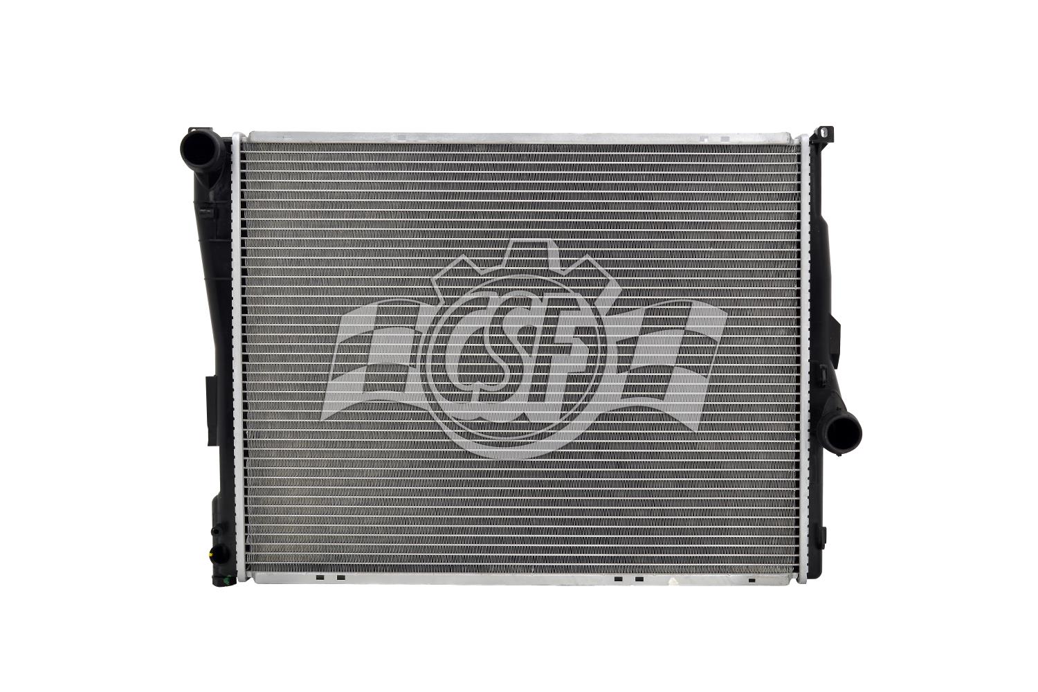 OE-Style 1-Row Radiator, Fits Select BMW