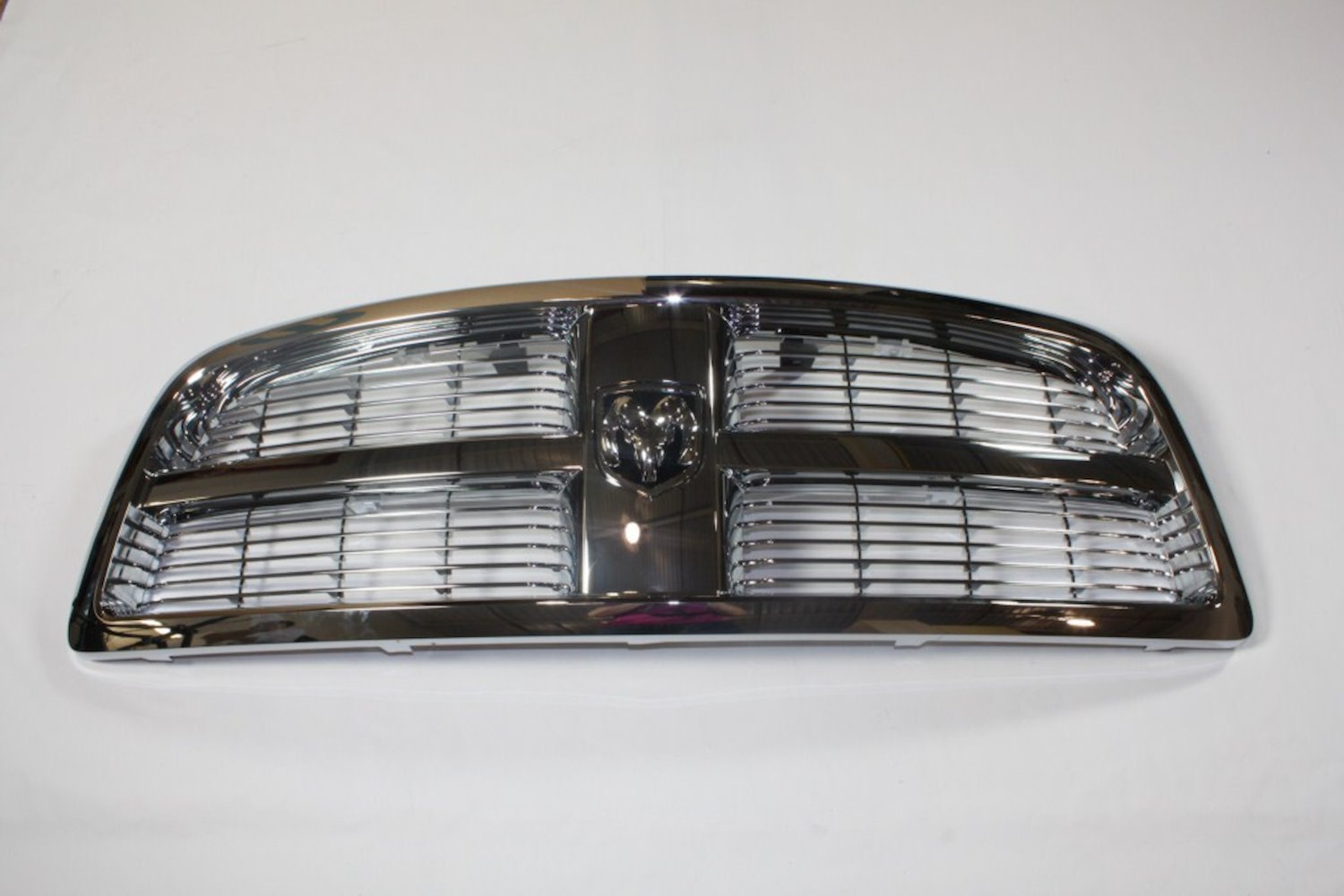 GRILLE RADIATOR