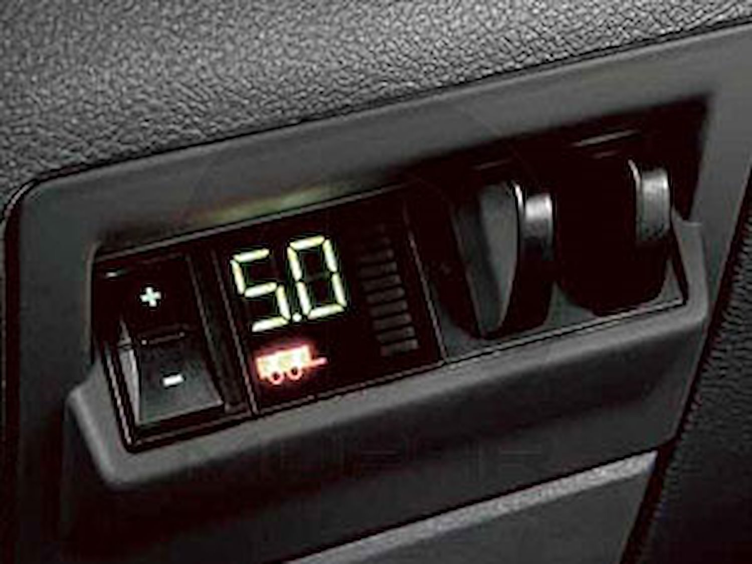 Integrated Electronic Trailer Brake Controller 2010-12 Dodge Ram 1500/2500/3500