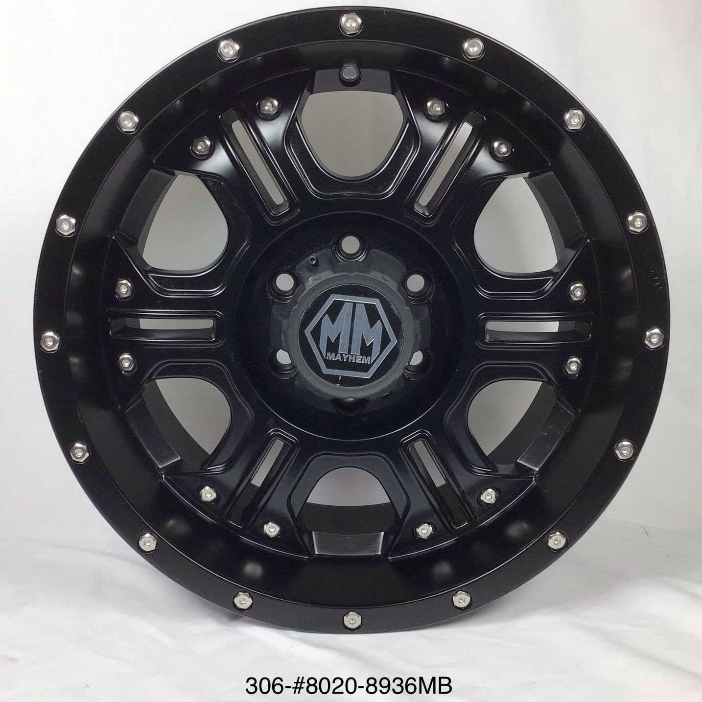 *BLEMISHED* Mayhem 8020 Series Havoc Wheel Size: 18" x 9"