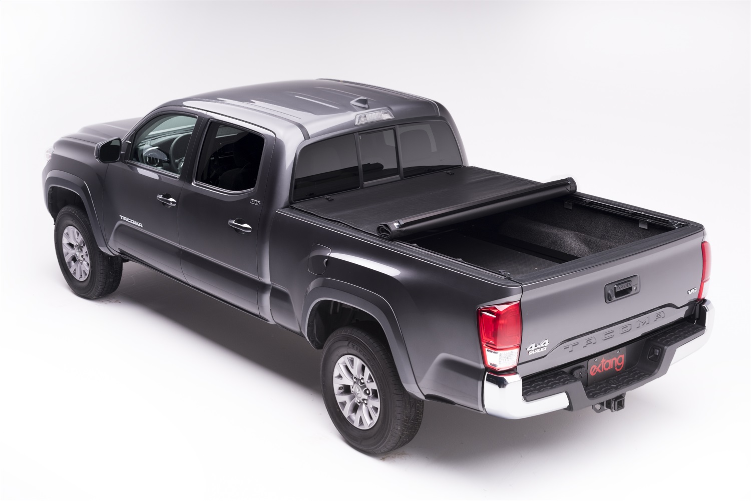 Revolution Low-Profile Tonneau Cover 2015-2017 Ford F150