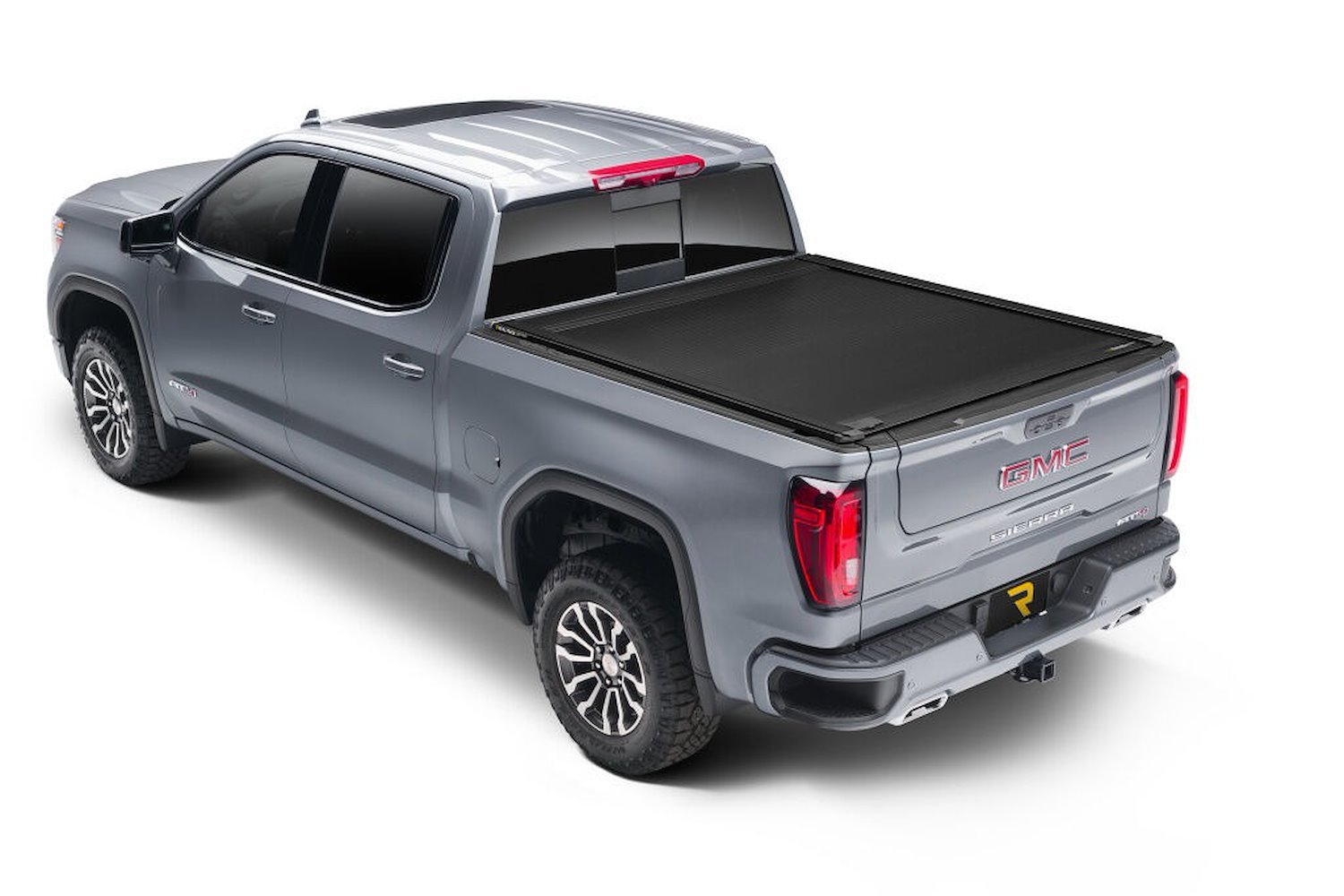 T-60482 RetraxOne XR Retractable Tonneau Cover Fits Select Chevy Silverado/GMC Sierra 1500 6' 7" Bed without Stake Pockets