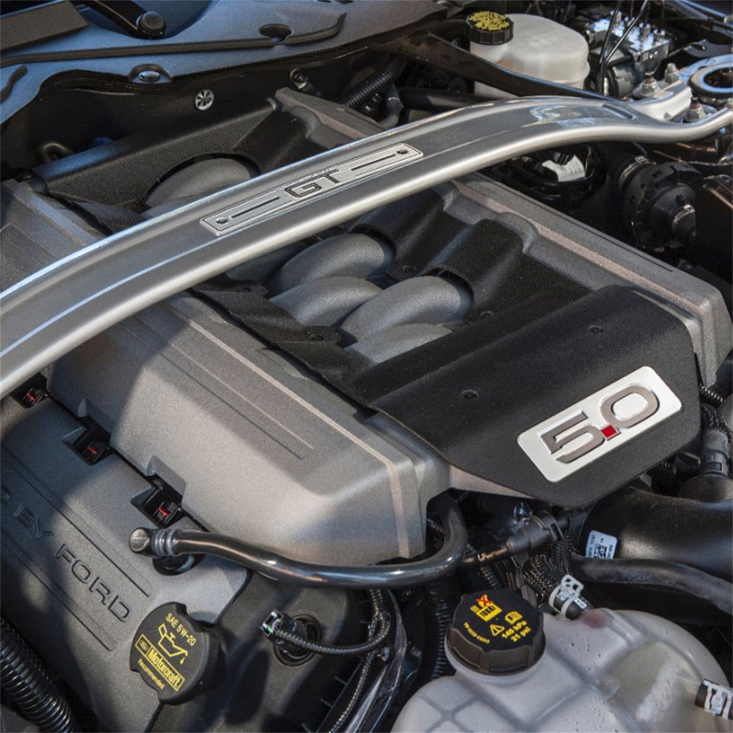 Coyote Engine Cover Kit Includes Intake And Coil Covers