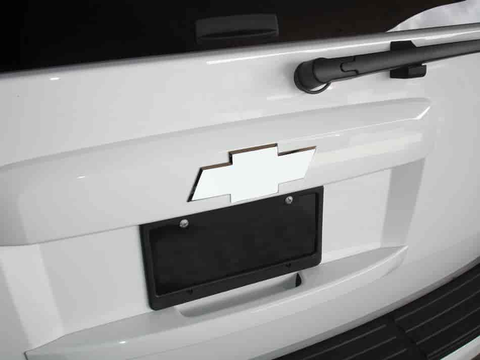 Billet Bolt-On Bowtie w/Border 2007-2013 Chevy Suburban/Tahoe