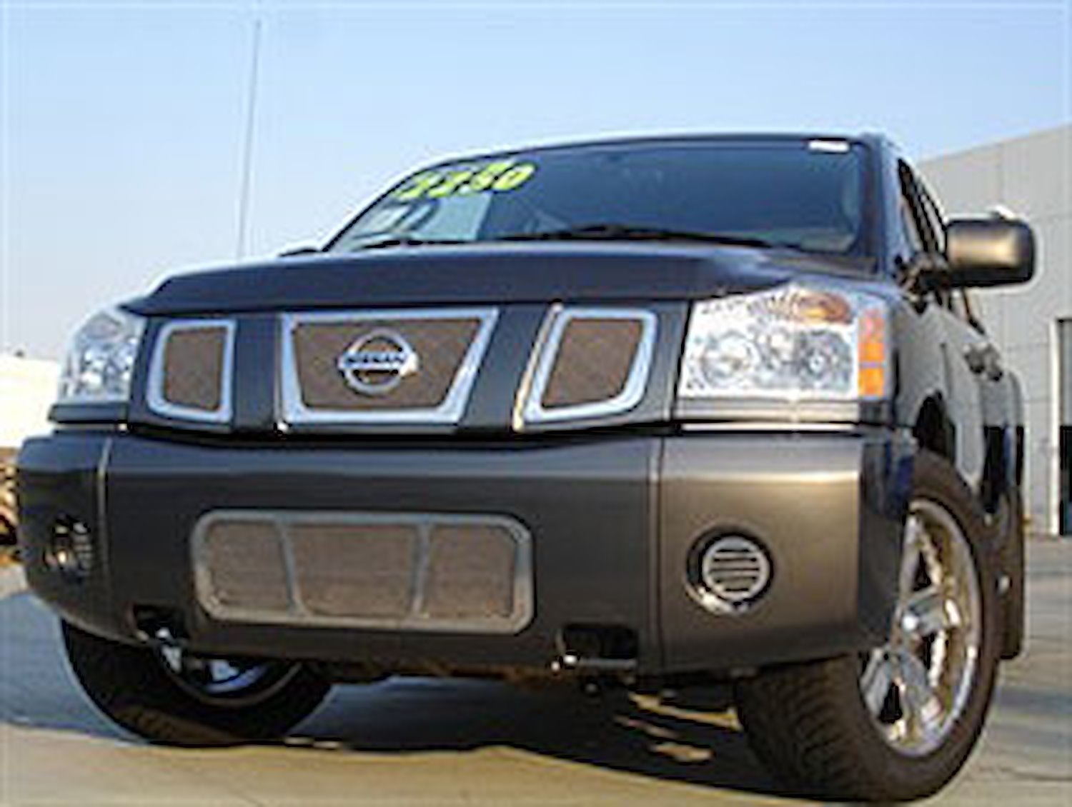 Upper Class Mesh Grille 2004-2007 for Nissan Titan