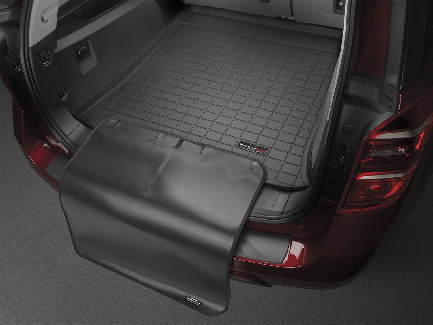 CARGO AREA LINER