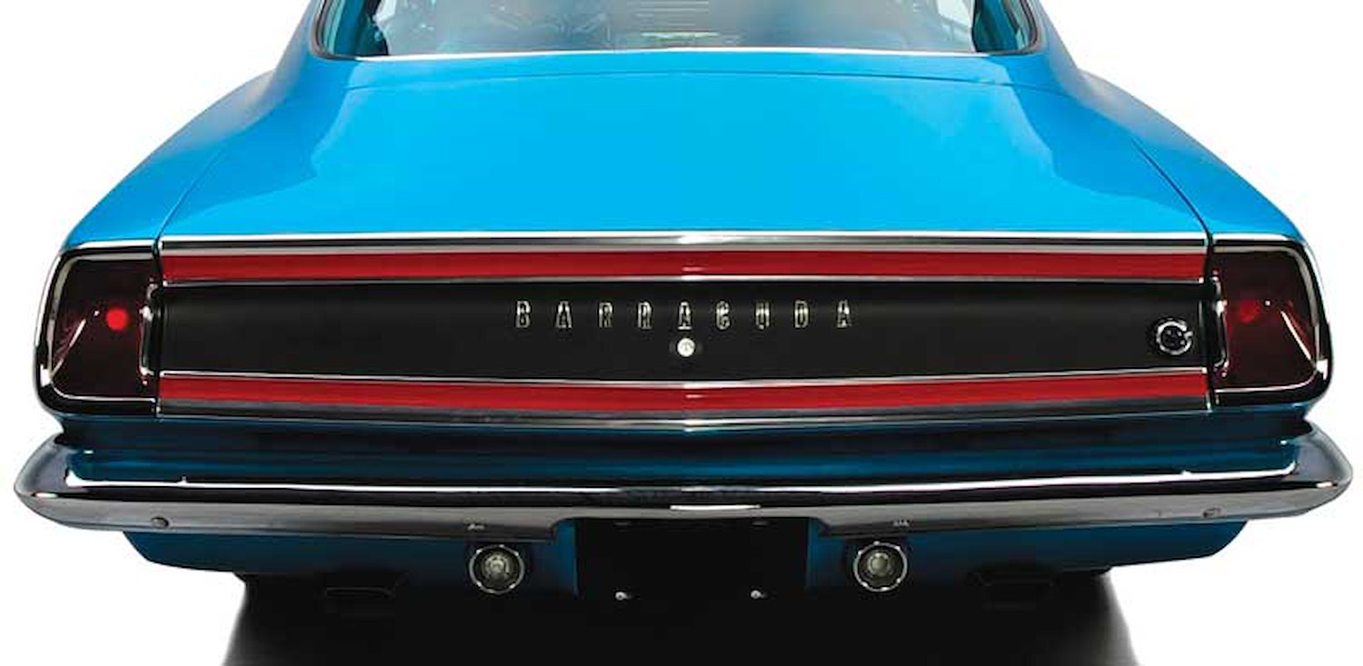 MN2175 Rear Body Panel Molding 1969 Plymouth Barracuda, Formula S; Die-Cast