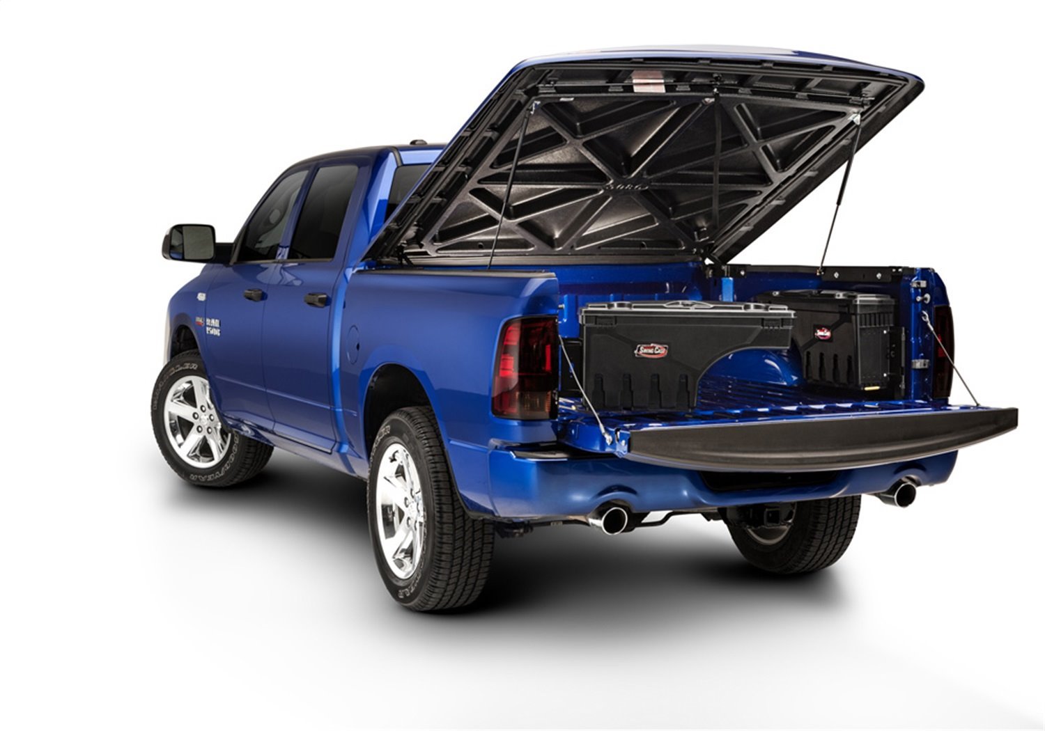 SC104D Swing Case, Select Chevy Silverado/GMC Sierra (w/o CarbonPro Bed) 1500 w/o MultiPro Tailgate Drivers Side, Black Smooth