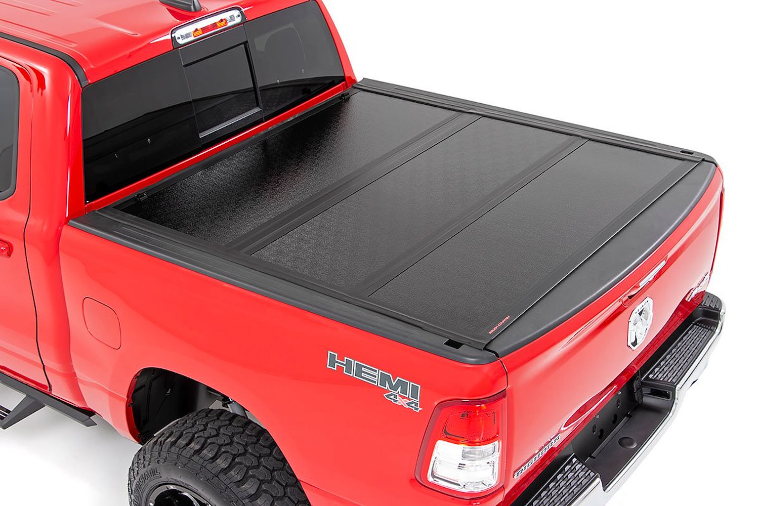 47320650 Hard Low Profile Bed Cover |6'4", No Rambox, Fits Select Ram 1500 /1500 TRX