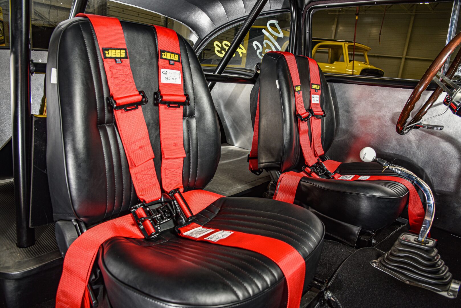Bucket Seat Installation How To Install 1 1618x1080 